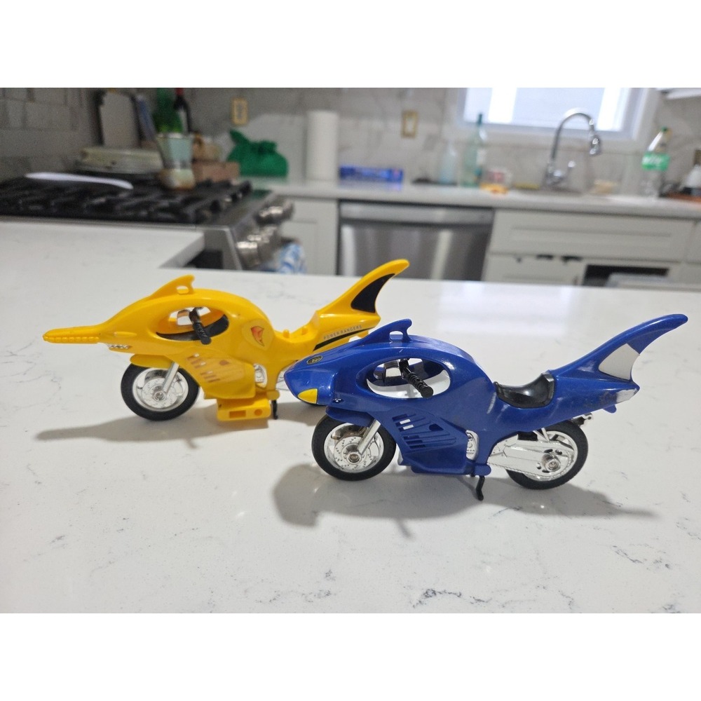 Vintage 1995 Bandai Mighty Morphin Power Ranger Yellow And Blue Shark Motorcycle
